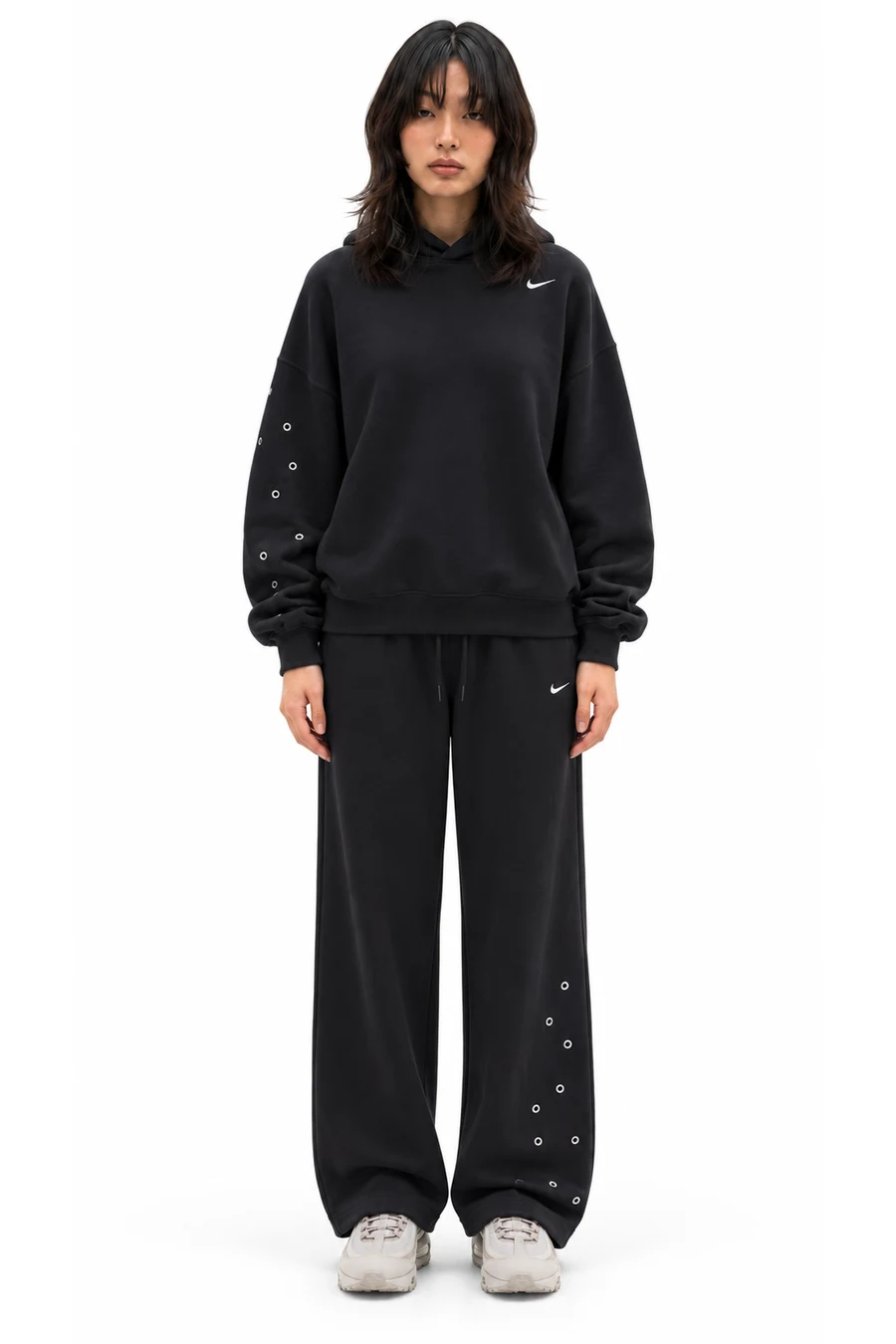 AI outfit preview: Nike Studio Fleece Medium Weight Women's Oversized Pullover Hoodie, Nike Studio Fleece Medium Weight Women's Mid-Rise Wide-Leg Pants, Nike Air Max 95 Big Bubble Chrome Women's Shoes